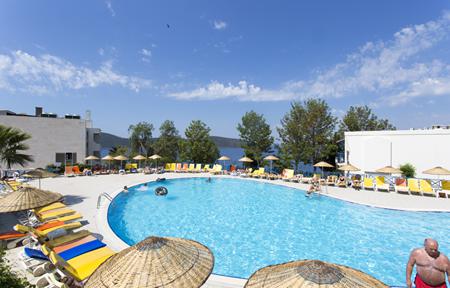 Hotel Bodrum Holiday Resort slide 2