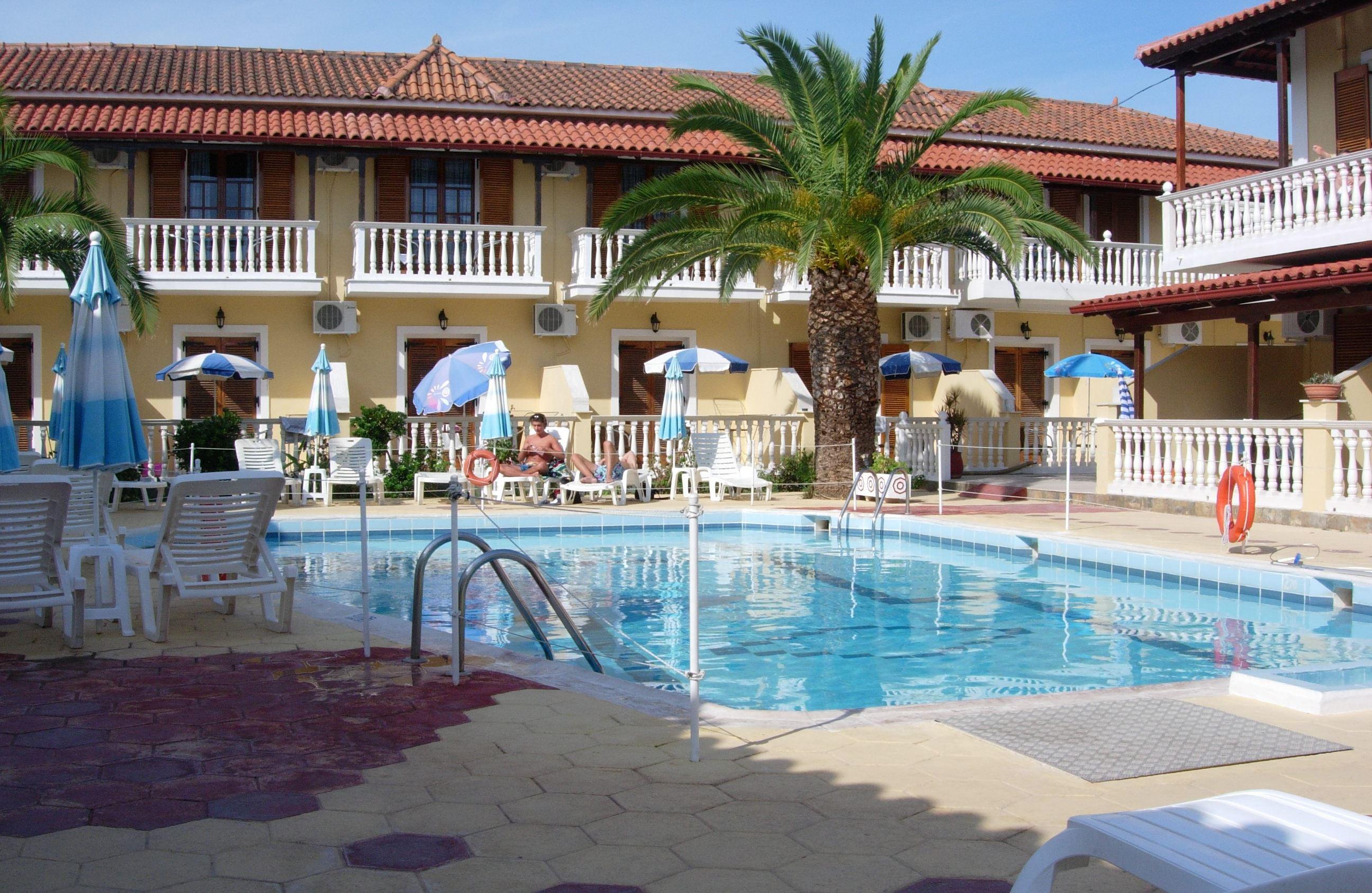 Studio's Anadiomeni slide 3