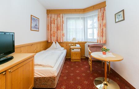 Hotel Büntali slide 3