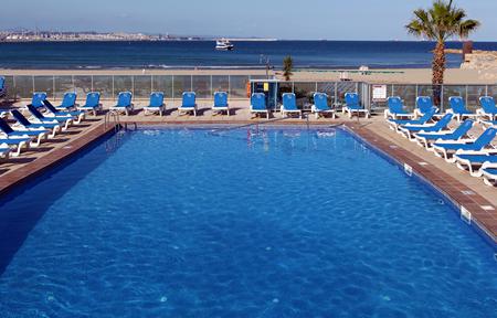 Hotel Golden Donaire Beach slide 2