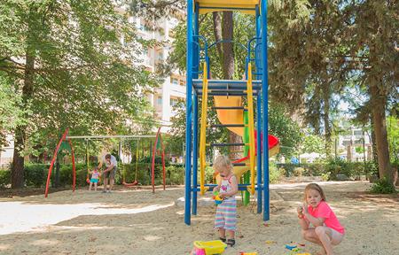 Hotel HVD Club Bor slide 4