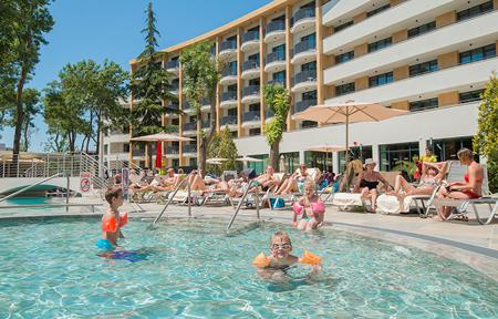 Hotel HVD Club Bor slide 3