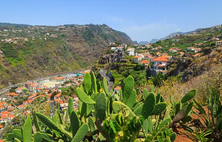 Fly & Drive Madeira - Bjergudflugt på Madeira - inklusiv billeje slide 3
