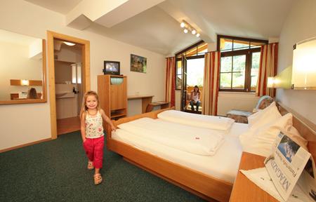 Hotel Ponyhof slide 2