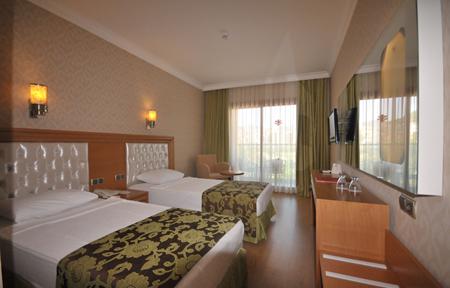 Hotel Pasabey slide 3