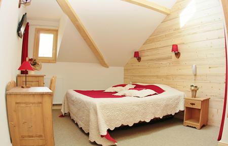 Hotel Le Lac Bleu 1650 slide 4