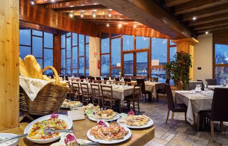 Hotel Piandineve slide 5