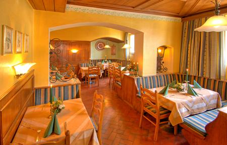 Hotel Schütthof slide 3