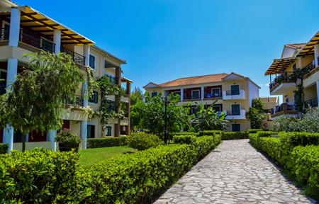 Hotel Amaryllis slide 2