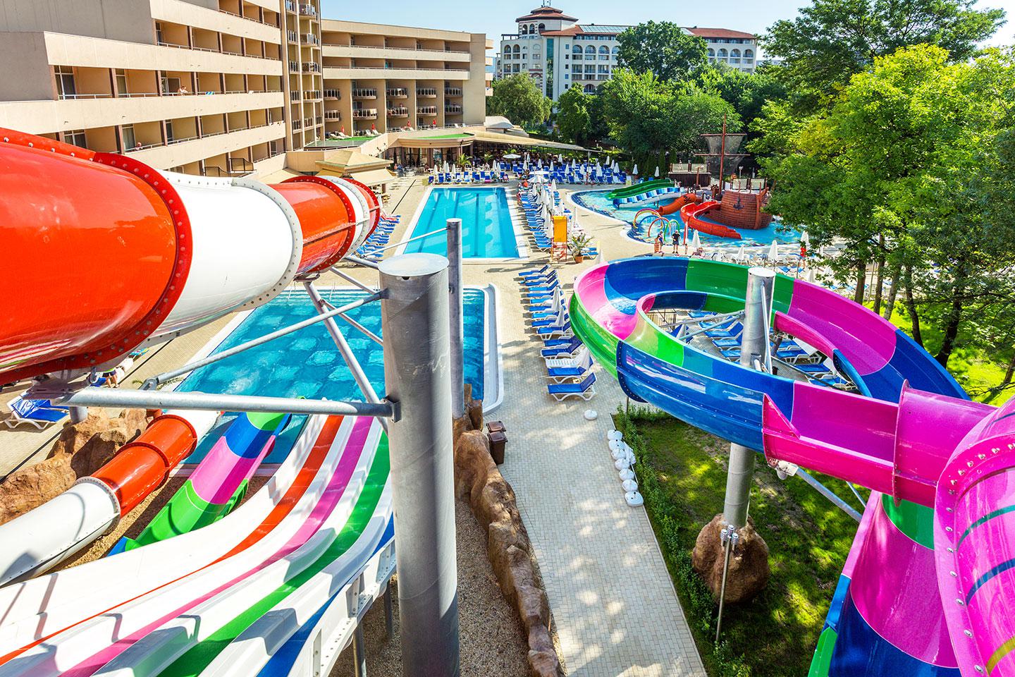 Hotel Laguna Park & Aqua Club slide 2