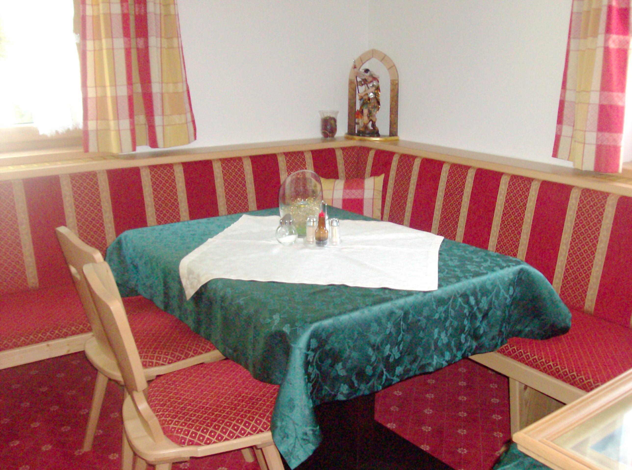 Appartementhaus Holzknecht slide 4