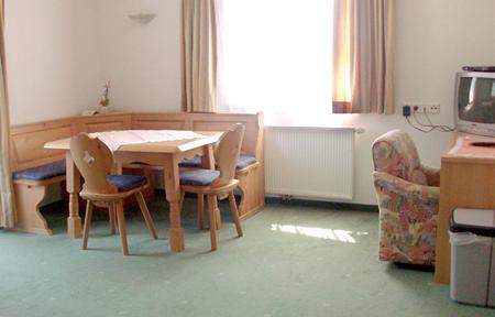 Appartementhaus Holzknecht slide 3