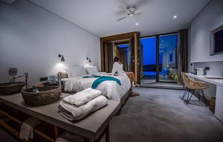 Zante Maris Suites slide 5