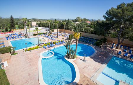 Club Castell dels Hams by Palia slide 1