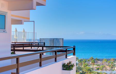 Coral Ocean View - Voksenhotel slide 4