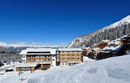 Alm Hotel Kärnten slide 1