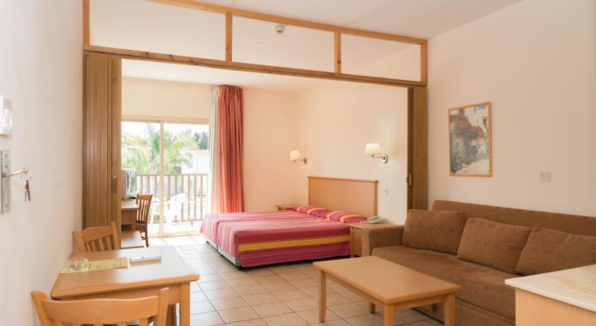 Tsokkos Paradise Village  slide 2