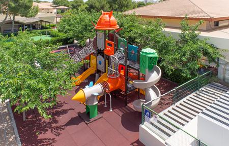 Aparthotel Zafiro Mallorca slide 4