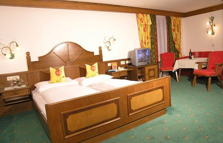 Hotel Bergheimat  slide 5