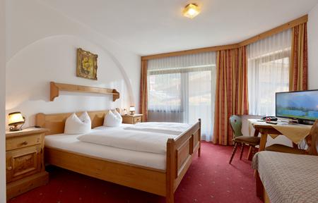 Hotel Brücke slide 3