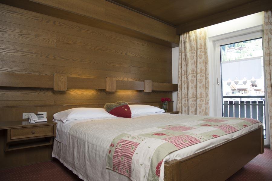 Sporthotel Enrosadira slide 3