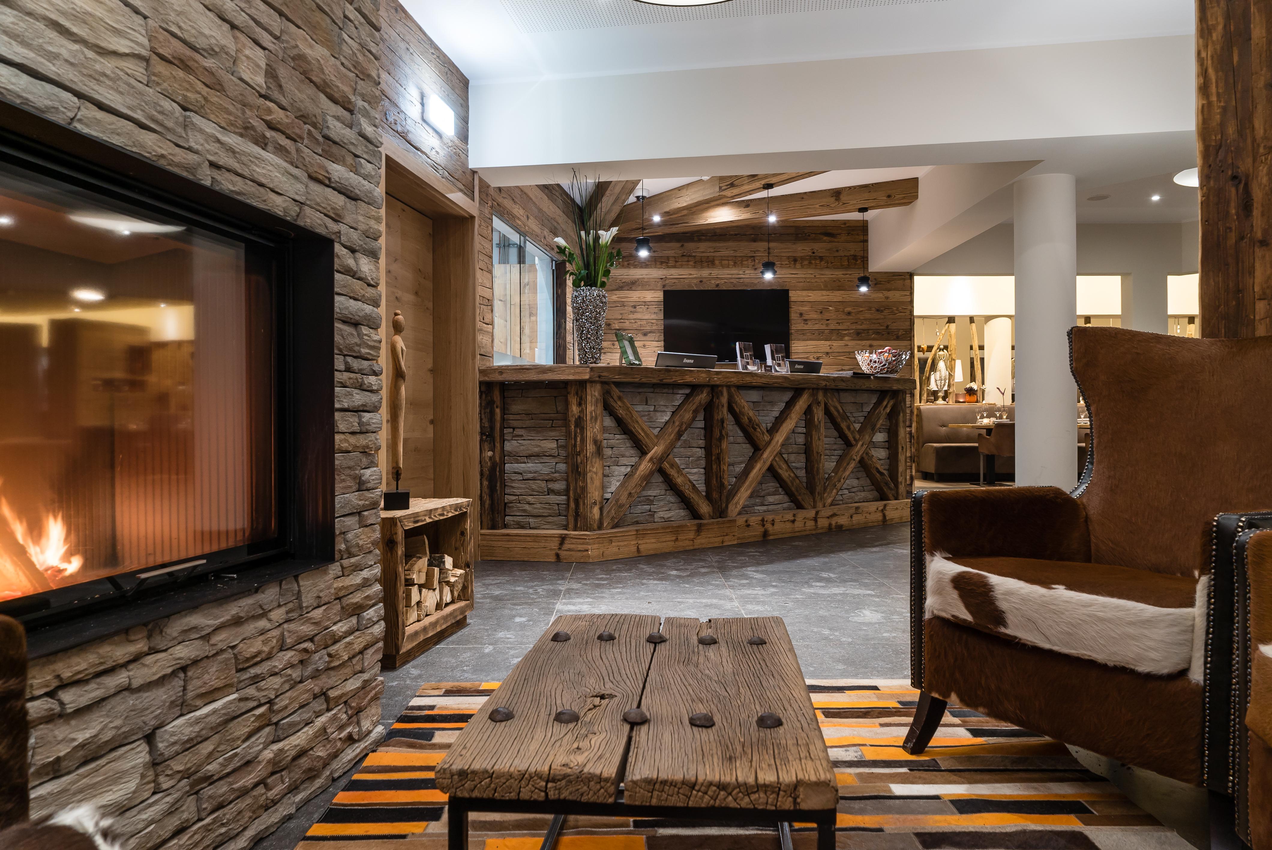 Vaya Hotel Sölden  slide 2