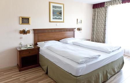 Hotel Alpenkrone slide 2