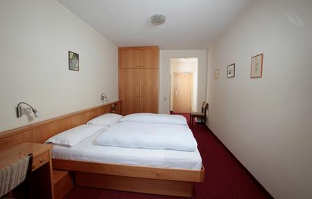 Hotel Alpino Plan slide 5