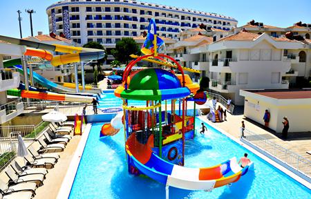 Hotel Dream World Hill slide 2