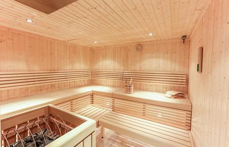 Hotel Lizum 1600 Snowsport Tirol slide 4