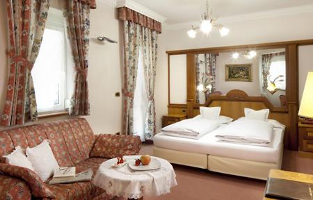 Sporthotel Arabba slide 2