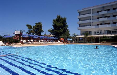 Hotel Santa Lucia Le Sabbie D'oro slide 3