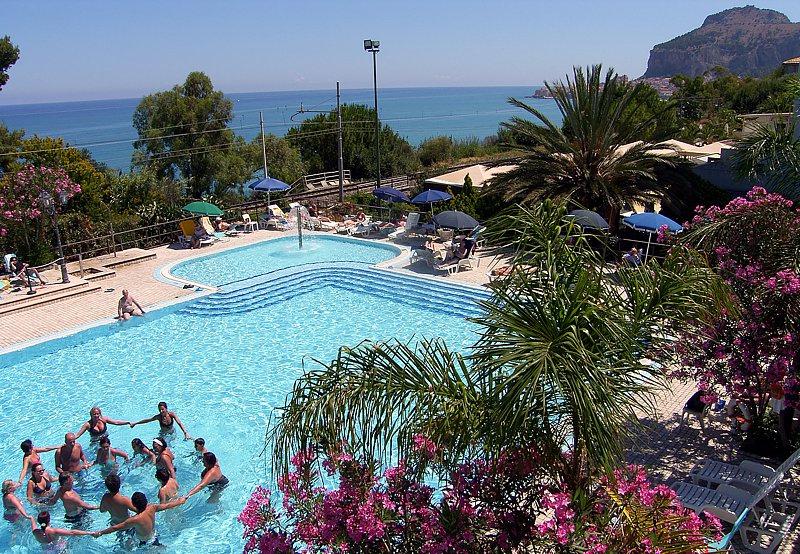 Hotel Santa Lucia Le Sabbie D'oro slide 2