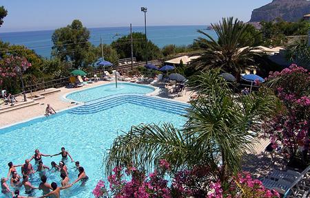 Hotel Santa Lucia Le Sabbie D'oro slide 2