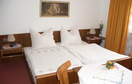 Pension Sanna  slide 2