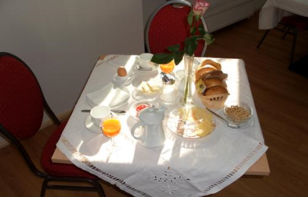 Pension Sanna  slide 4