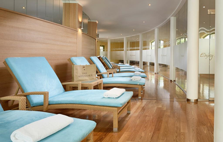 Das Alpenhaus Gasteinertal  slide 3