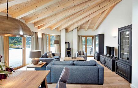 Kaprun Glacier Estate slide 4