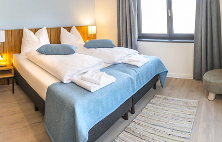 Kristall Plaza slide 3