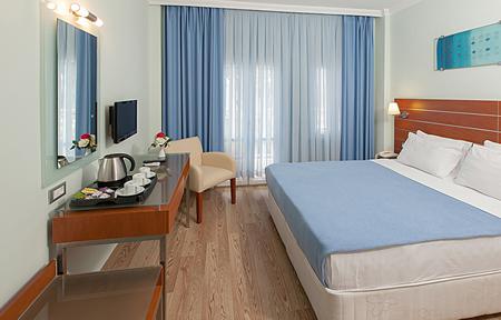 Hotel Petunya Beach Resort slide 3