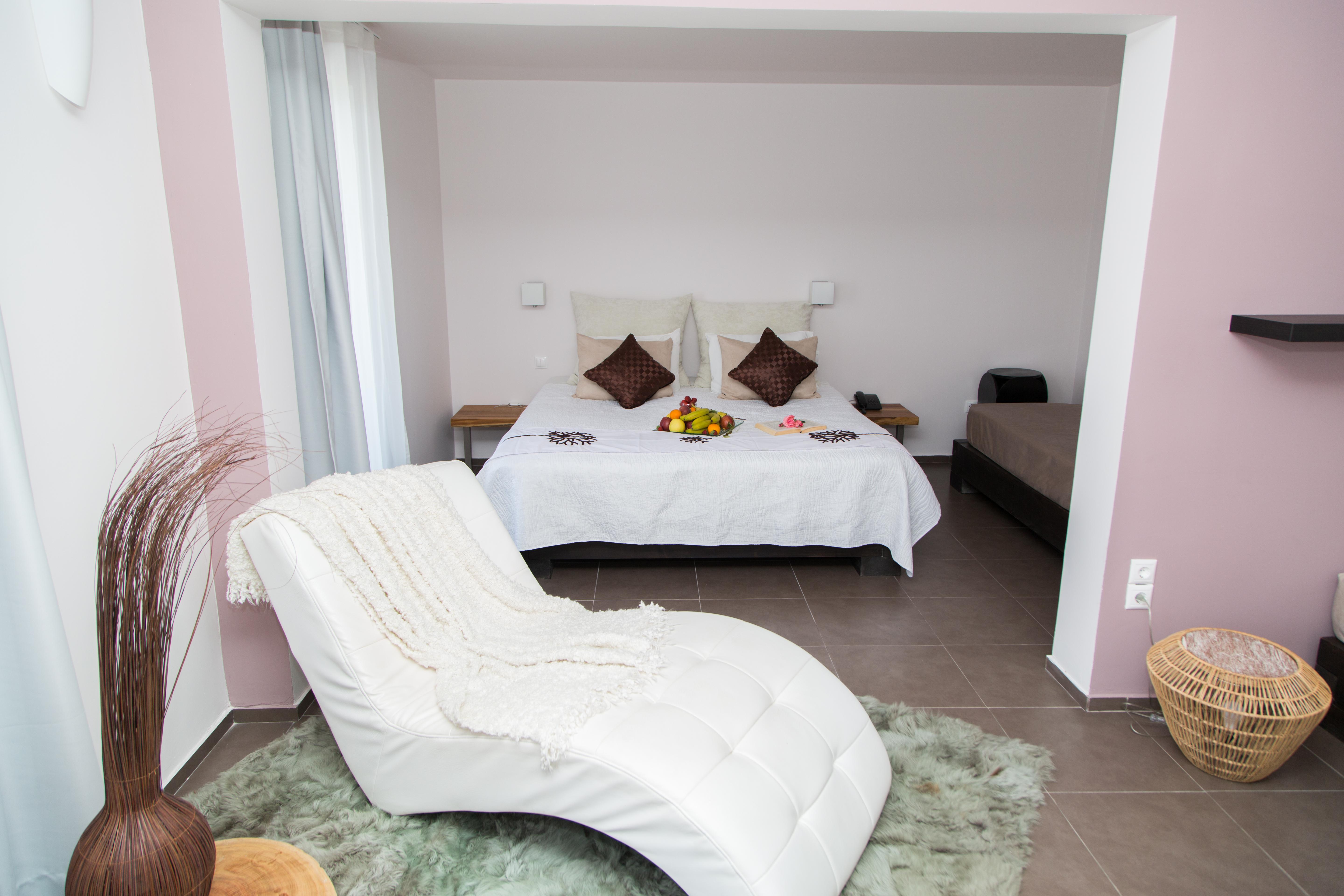 Hotel Pantokrator slide 5