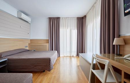 Gran Hotel Flamingo - Voksenhotel slide 3