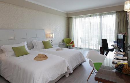 Hotel Atrium Platinum slide 2