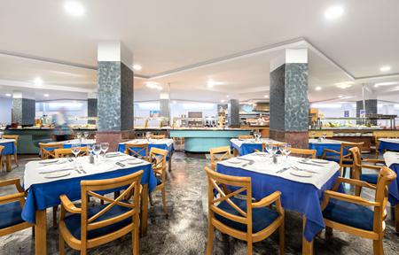 Gran Hotel Costa del Sol slide 5