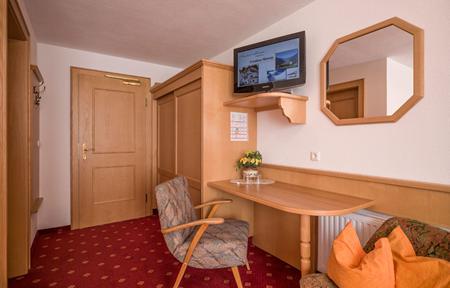 Pension Moosegg slide 4