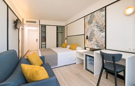 Hotel Calypso slide 4