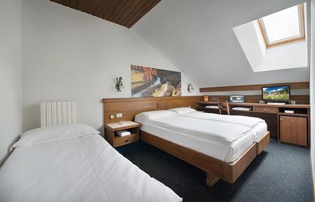 Hotel Galli's slide 4