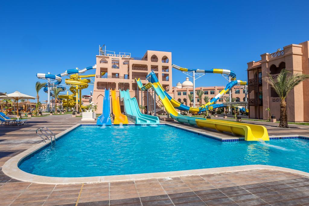 Pickalbatros Aqua Park Resort slide 2