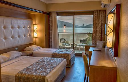 Hotel Pasa Beach slide 3