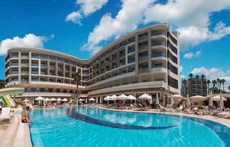 Hotel Golden Rock Beach
